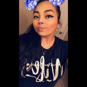 Meet your Posher, Brianna